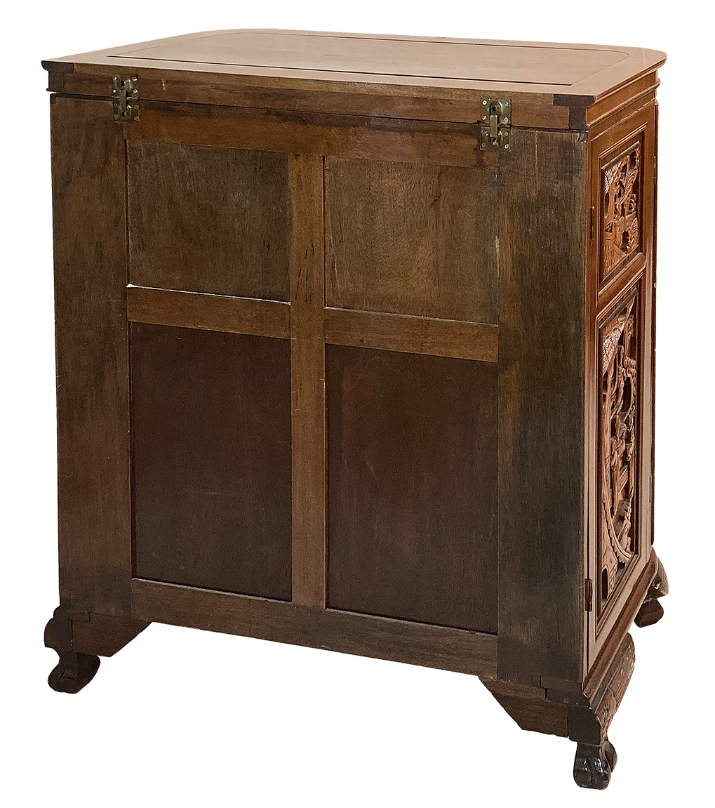Wein- und Cocktailschrank
